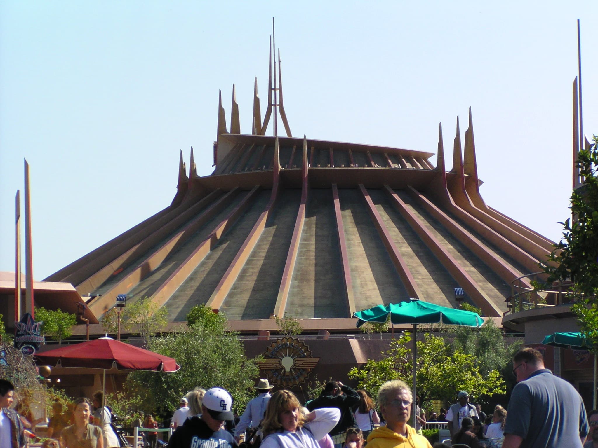 New Tomorrowland: 1998 Renovation - Duchess of Disneyland