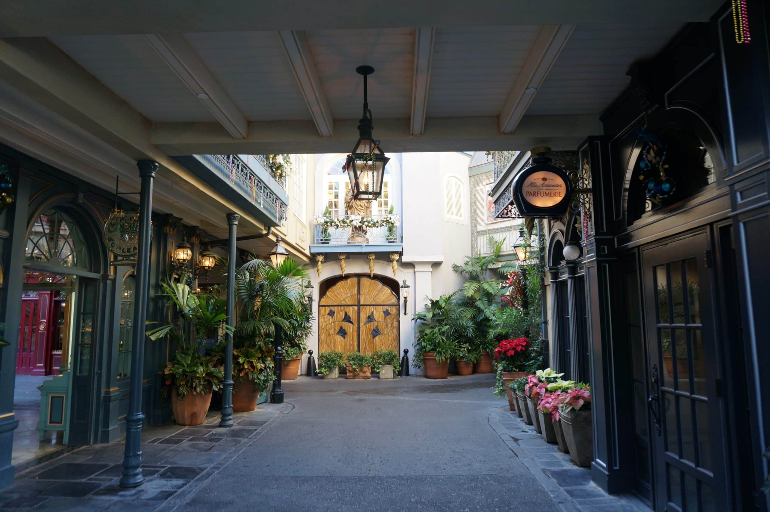 Lands In Pictures: New Orleans Square - Duchess of Disneyland